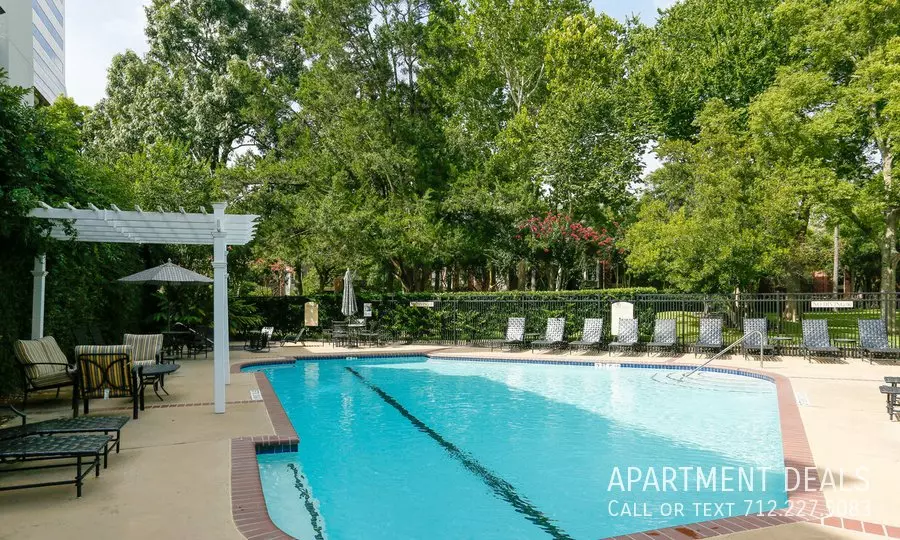 1925 Post Oak Park Drive, Houston, TX 77027 photo 4