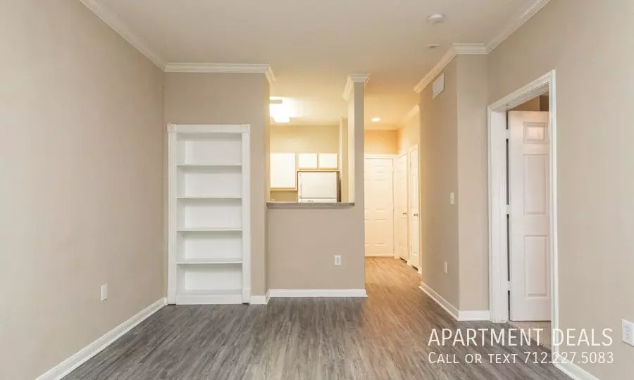 1951 West Bell Street, Houston, TX 77019 photo 3
