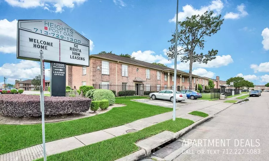 20 Alvarado Drive, Houston, TX 77035 photo 4