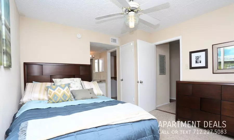 20 Wunderlich Drive, Houston, TX 77069 photo 2