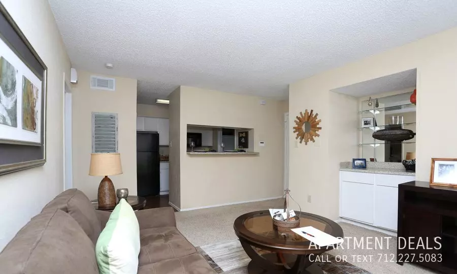 20 Wunderlich Drive, Houston, TX 77069 photo 5