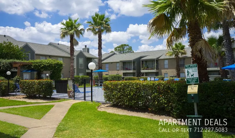 2038 Hollister Street, Houston, TX 77080 photo 3