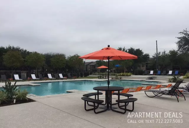 2117 Holly Hall Street, Houston, TX 77054 photo 5