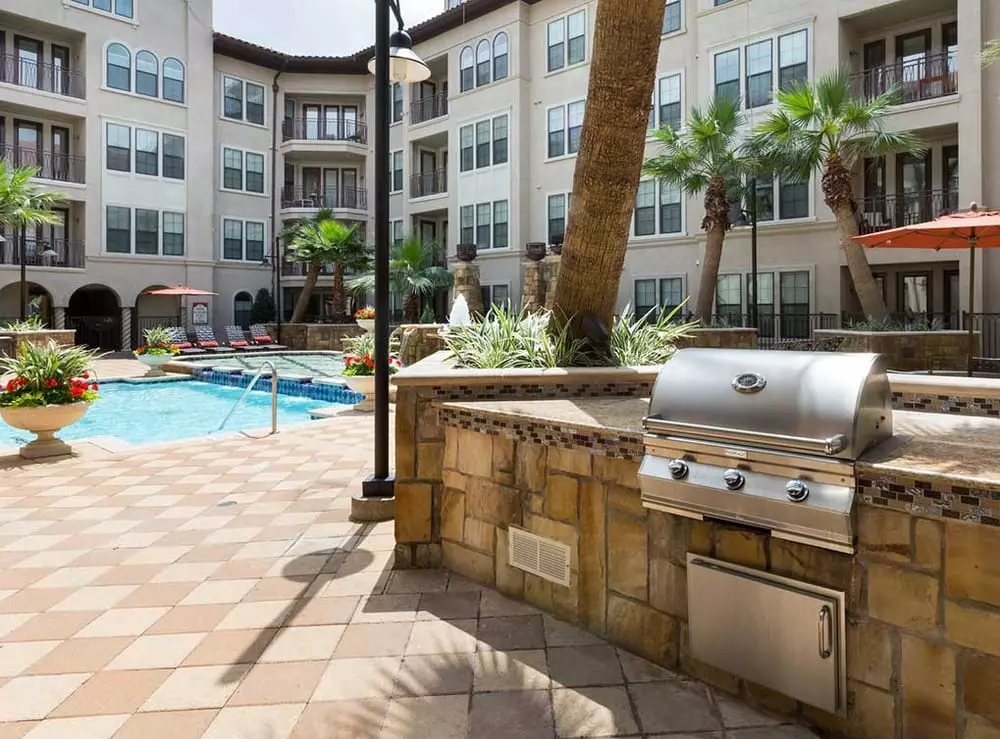 2122 Allen Parkway, Houston, TX 77019 photo 3