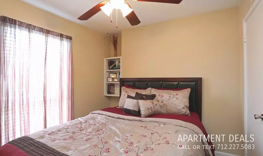 22 Watonga Boulevard, Houston, TX 77092 photo 2