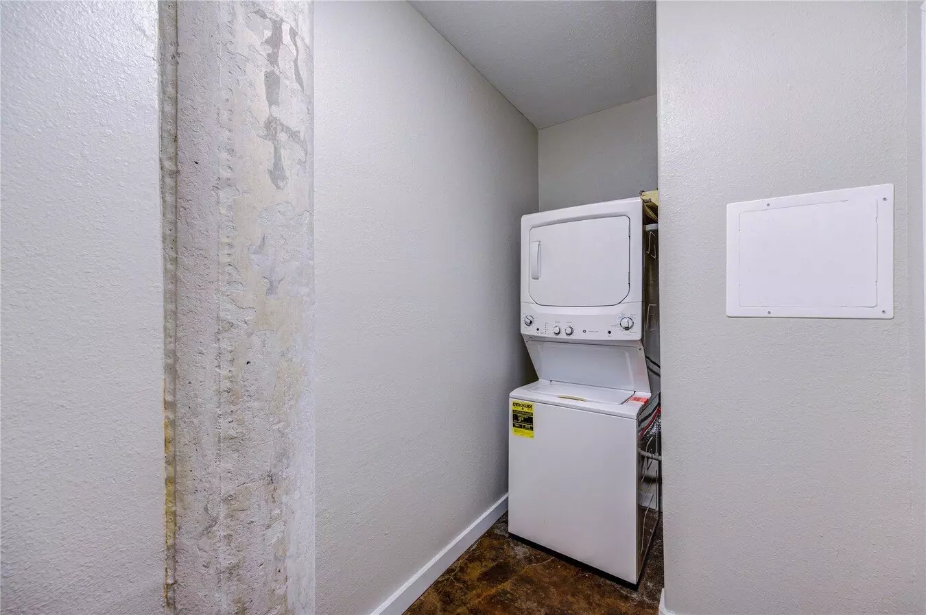 2205 Mckinney Street, Houston, TX 77003 photo 2