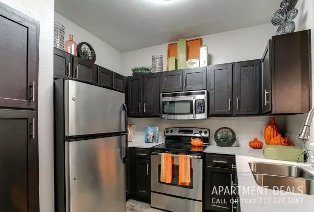 2216 West Dallas Avenue, Houston, TX 77019 photo 4