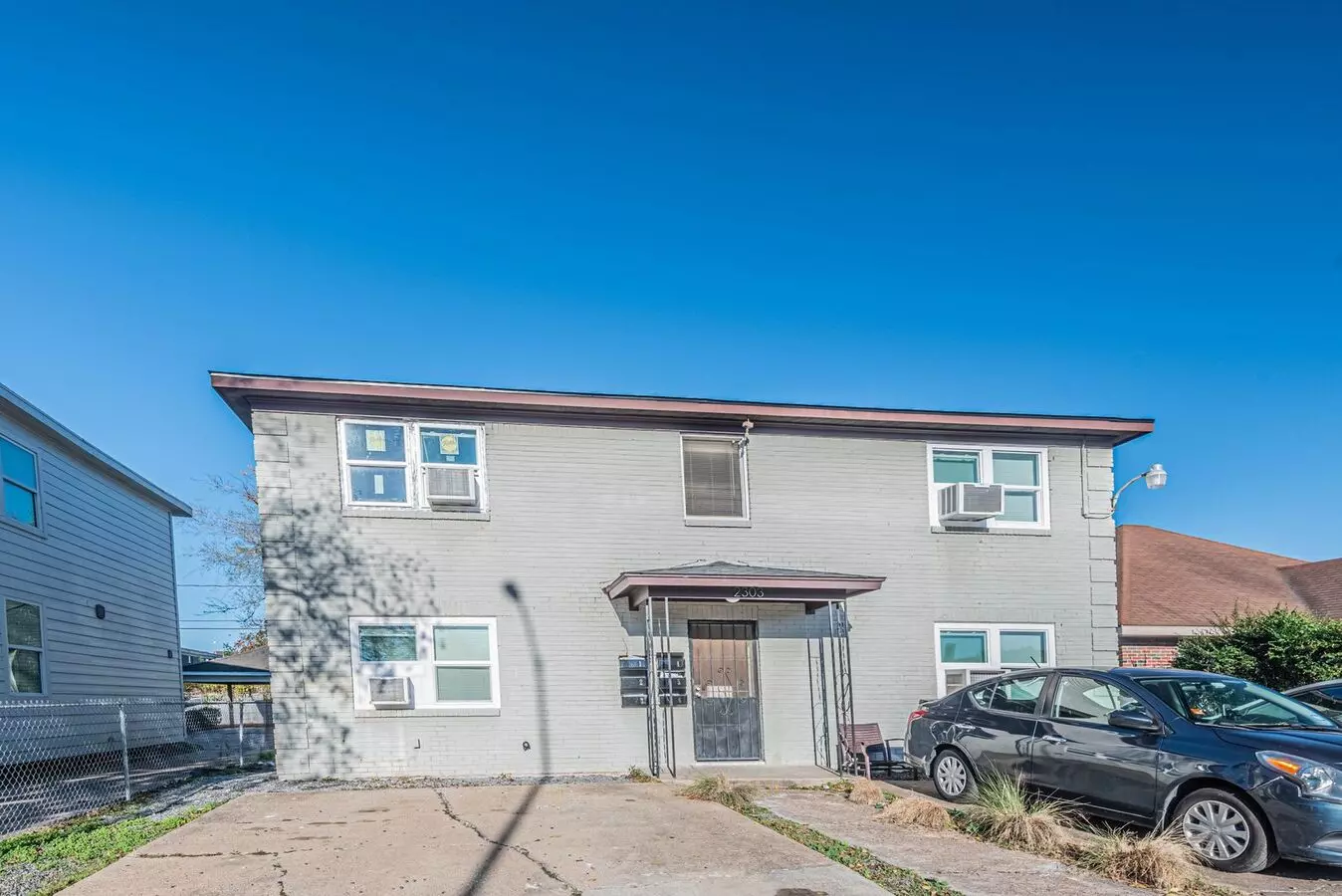 2303 Rosewood St #6 photo 2