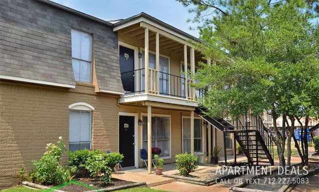 234 Long Point Road, Houston, TX 77055 photo 2