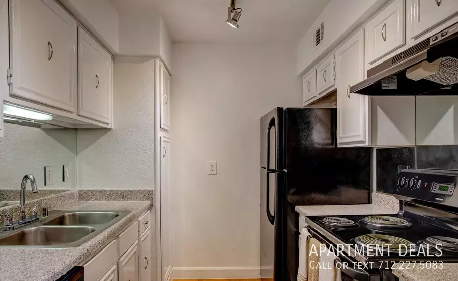2406 Westheimer Road, Houston, TX 77098 photo 2