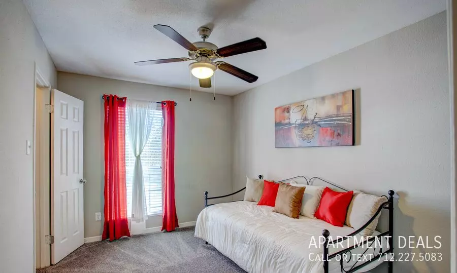 2406 Westheimer Road, Houston, TX 77098 photo 5