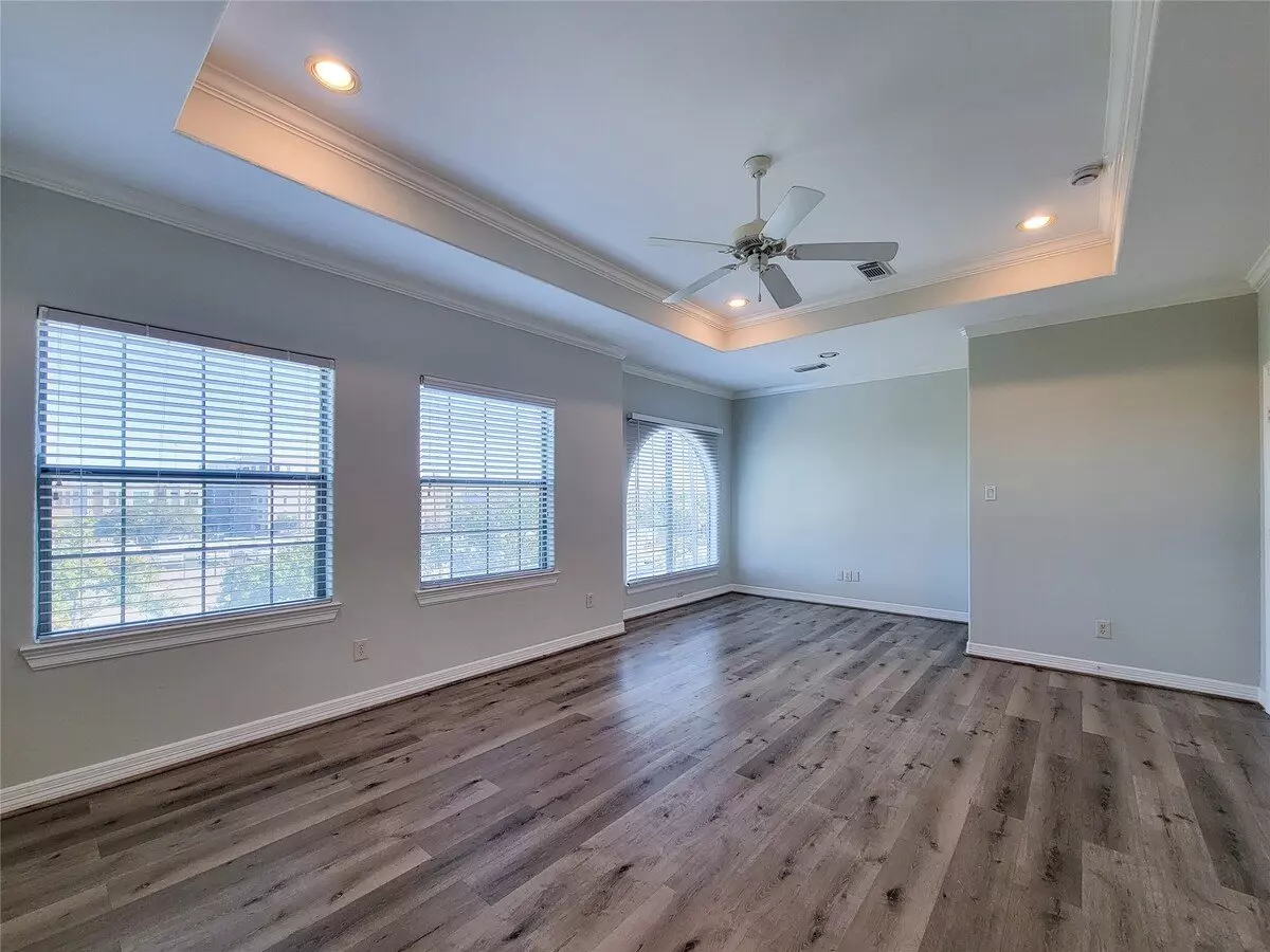 2416 La Branch Street, Houston, TX 77004 photo 3