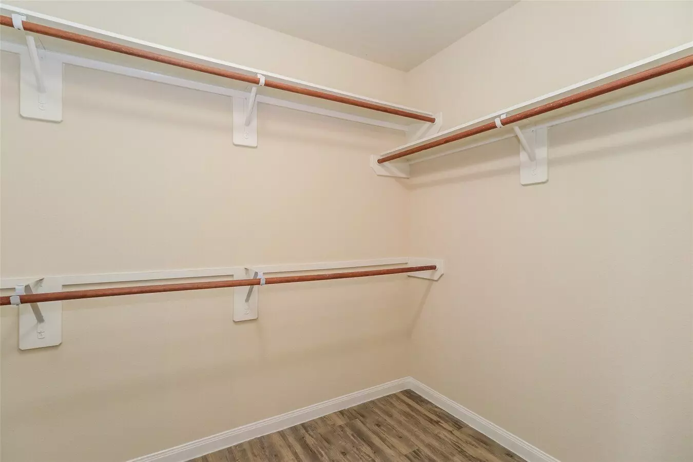 2416 West Werrington Way, Houston, TX 77073 photo 5