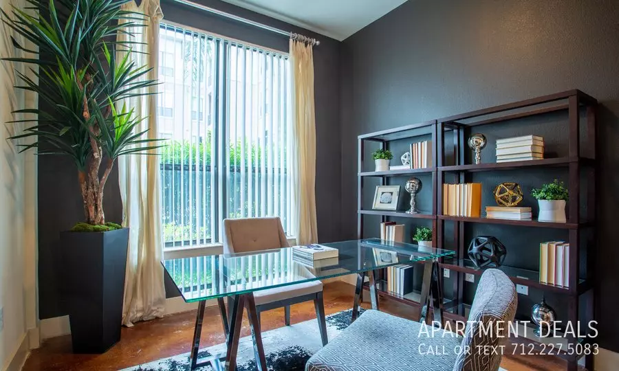 2430 Spring Street, Houston, TX 77007 photo 3