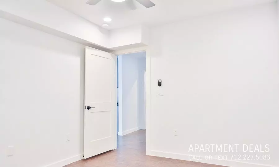 246 Marshall Street, Houston, TX 77006 photo 5