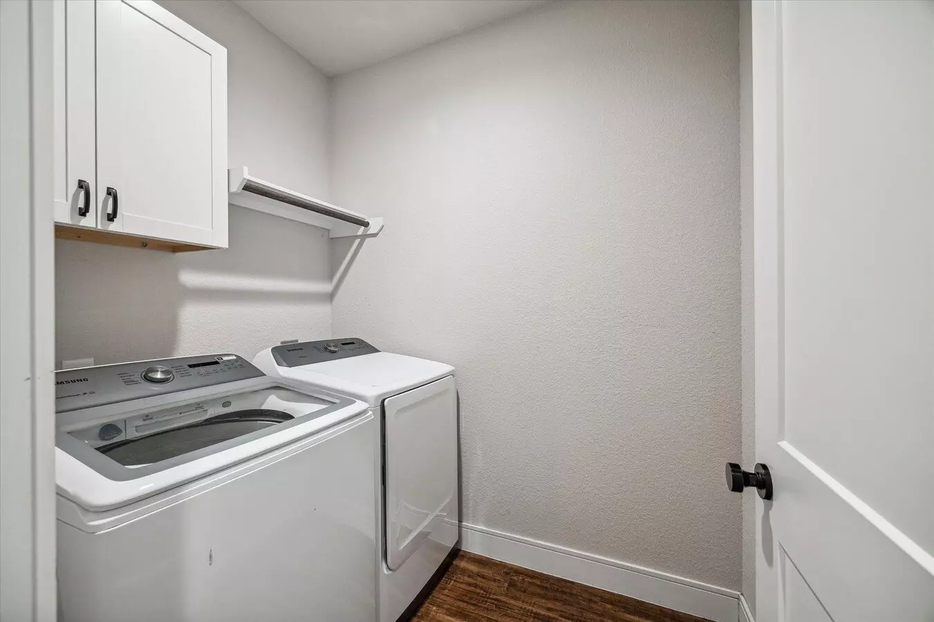2515 Delafield Street, Houston, TX 77023 photo 2