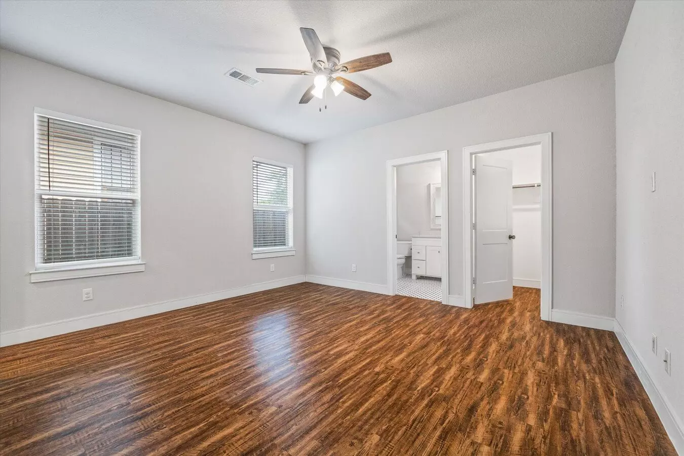 2515 Delafield Street, Houston, TX 77023 photo 4