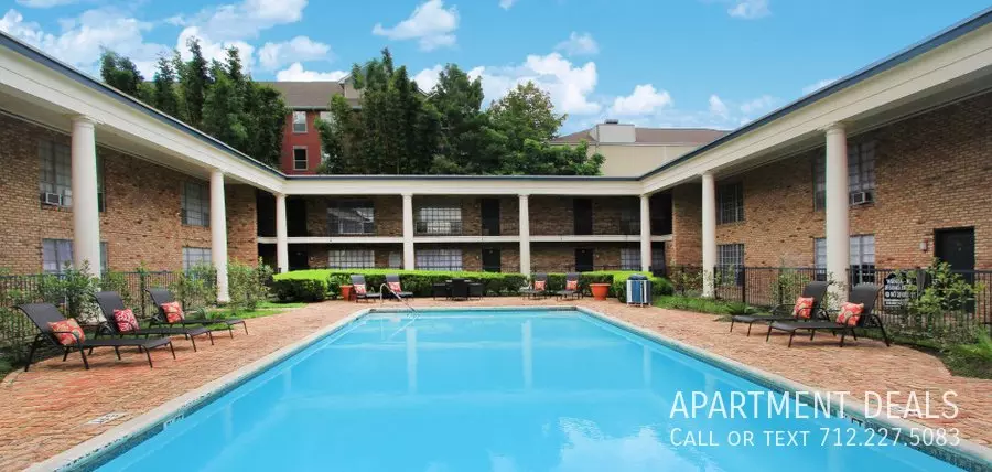 2541 Sage Road, Houston, TX 77056 photo 3