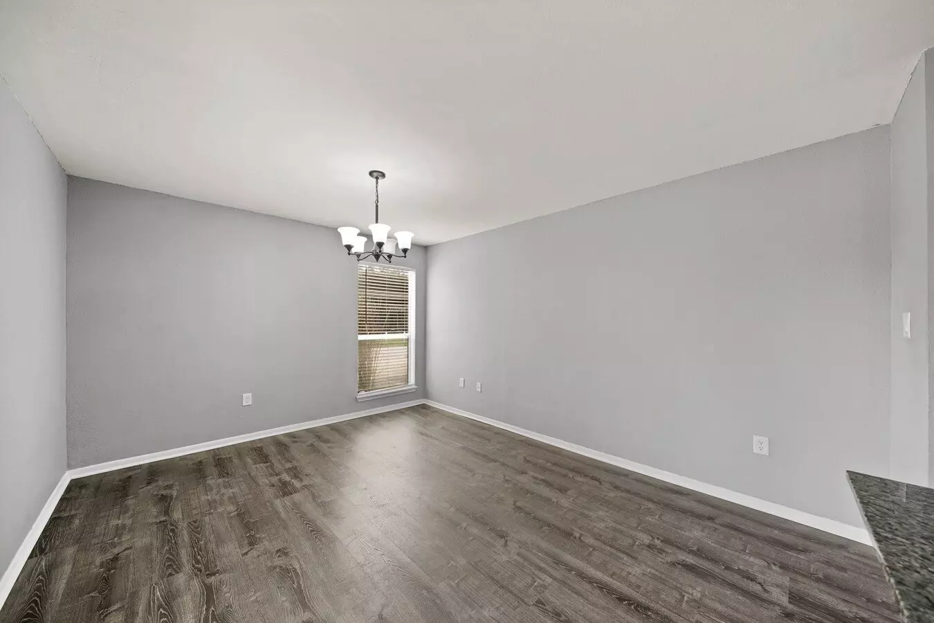 260 El Dorado Blvd photo 2