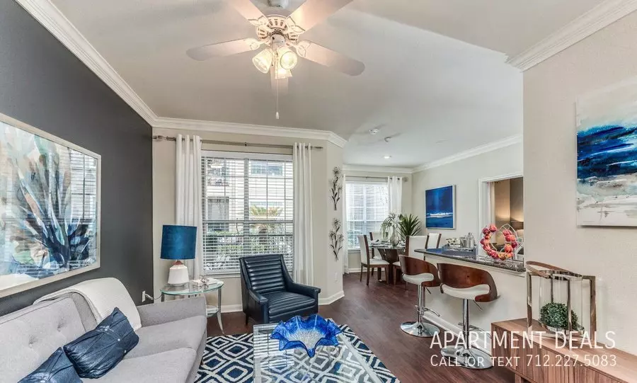 2607 Woodland Park Drive, Houston, TX 77077 photo 5
