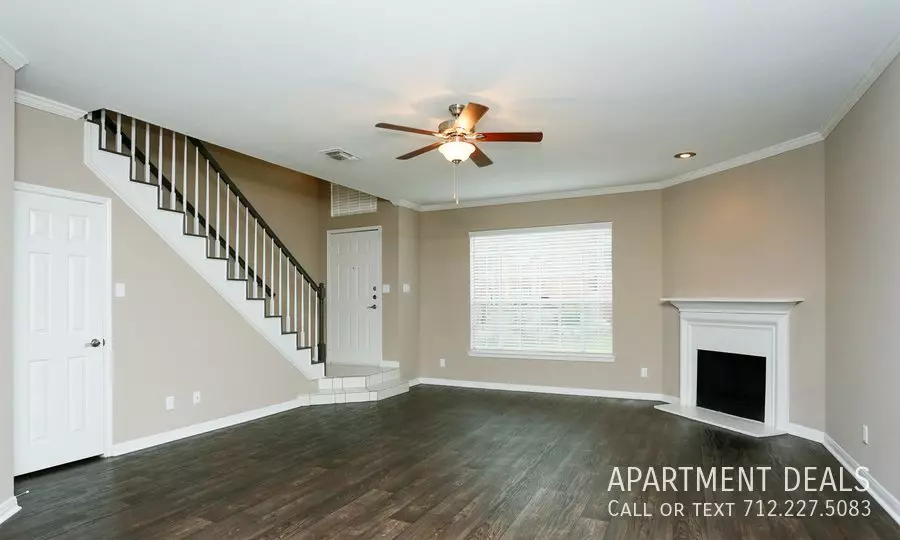 2656 Holly Hall Street, Houston, TX 77054 photo 3