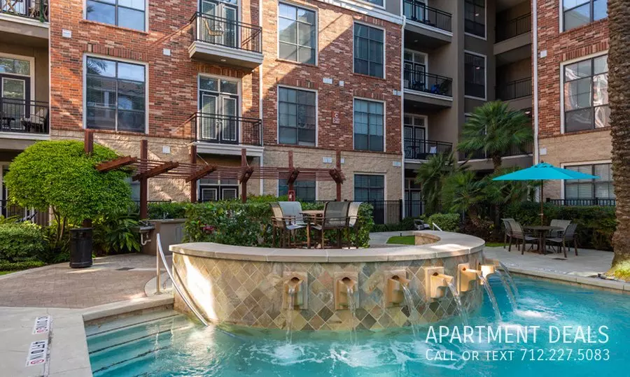 2666 Augusta Drive, Houston, TX 77057 photo 4