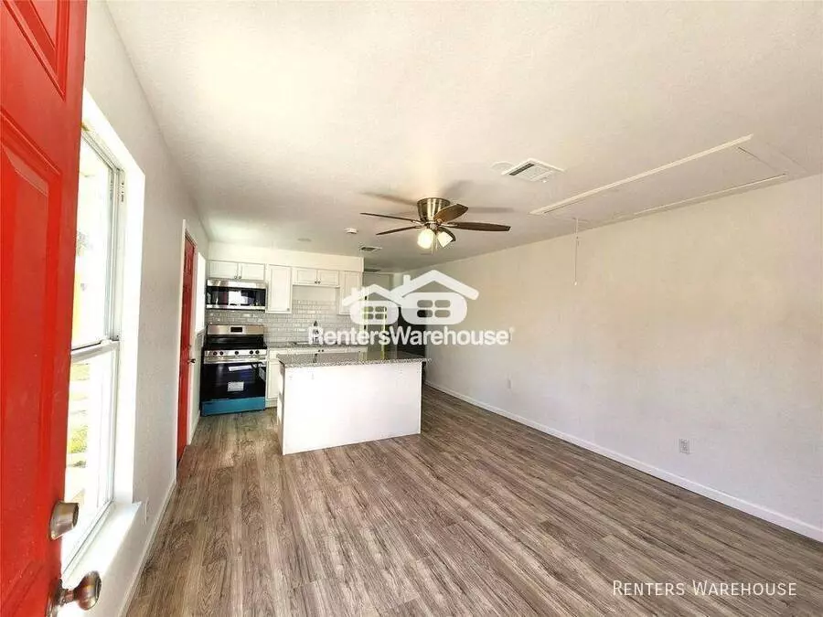 2706 Berry Street, Houston, TX 77004 photo 2
