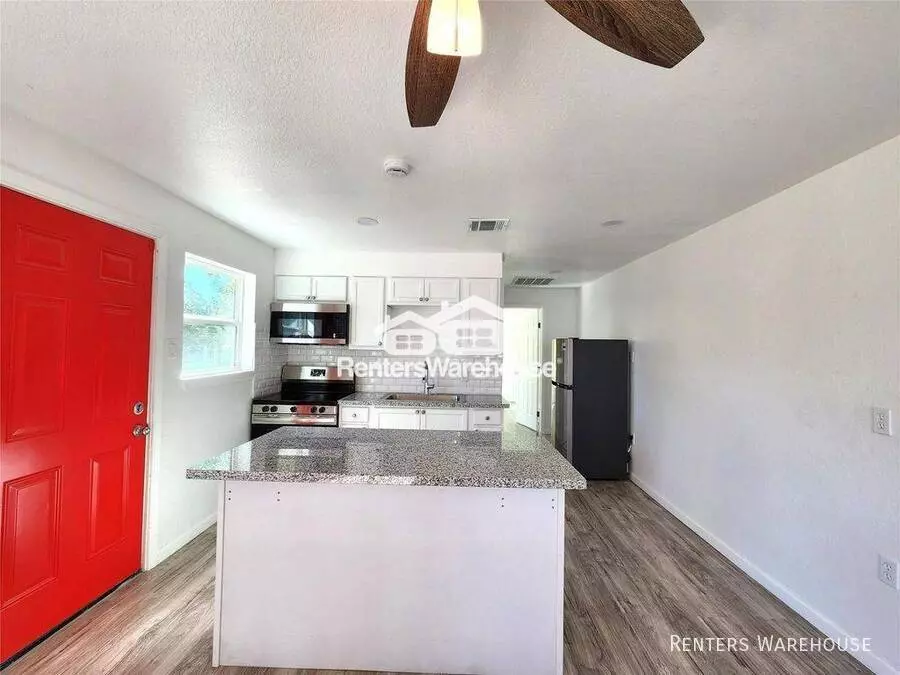 2706 Berry Street, Houston, TX 77004 photo 4