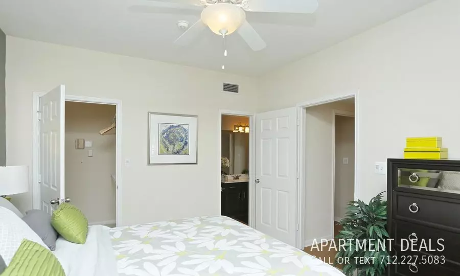 2927 Briarpark Drive, Houston, TX 77042 photo 3