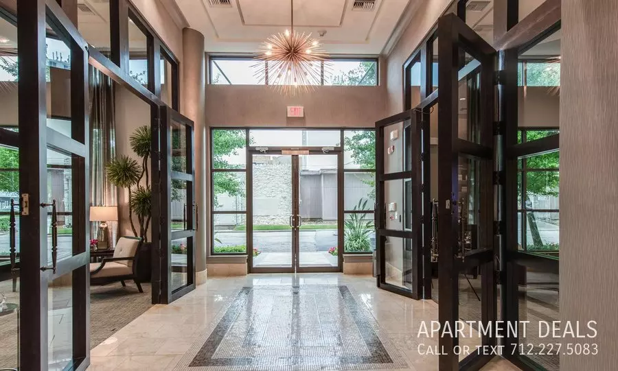 2935 Westheimer Road, Houston, TX 77098 photo 3