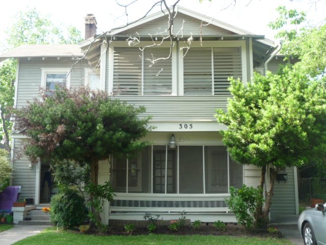 305 W 17Th St photo 2