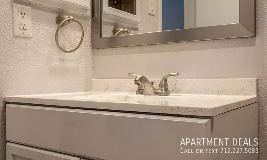 306 Woerner Road, Houston, TX 77090 photo 2