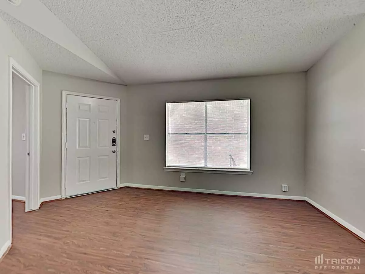 3122 Kelling Street, Houston, TX 77045 photo 3