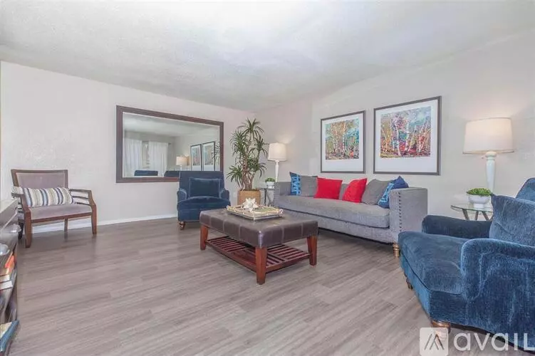 3125 Crestdale Dr Unit 2189 photo 2