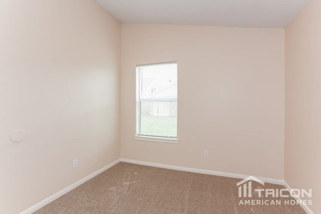 3154 Boynton Drive, Houston, TX 77045 photo 3