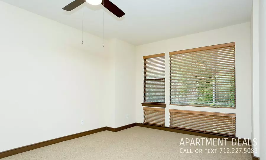3212 Revere Street, Houston, TX 77098 photo 5