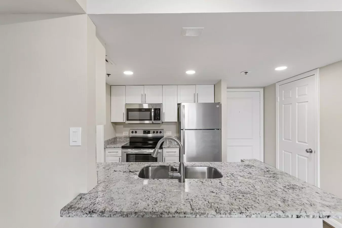 Sage Condominiums photo 5