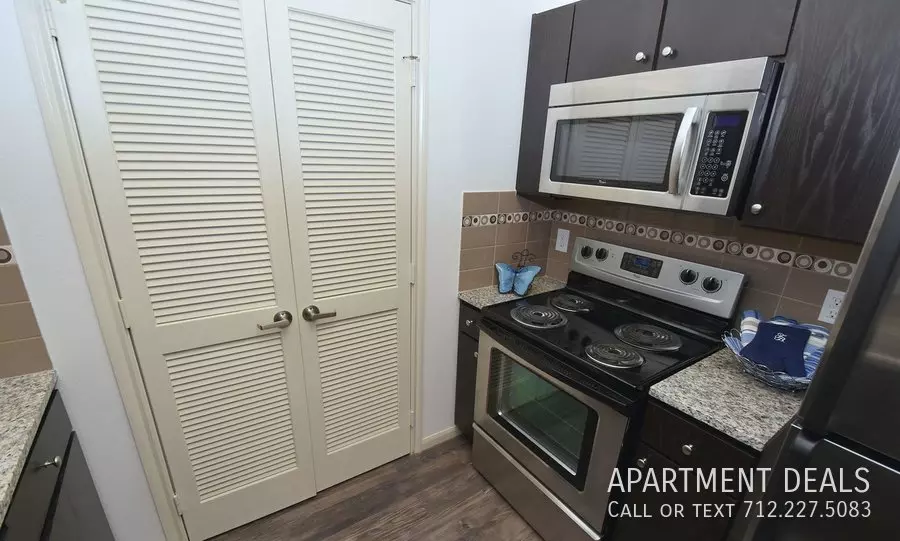 3609 Chenevert Street, Houston, TX 77004 photo 3