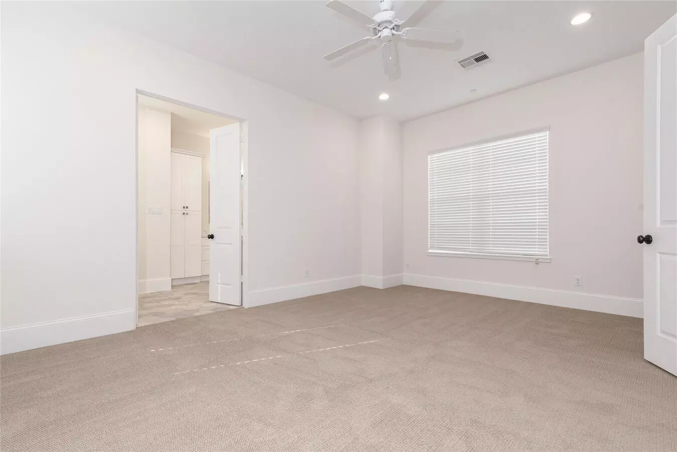 3821 North Braeswood Boulevard, Houston, TX 77025 photo 5