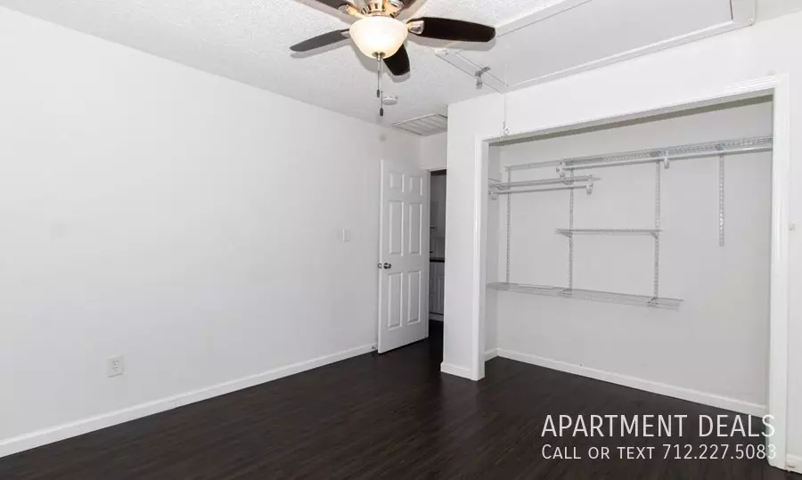 3823 Fannin Street, Houston, TX 77004 photo 4