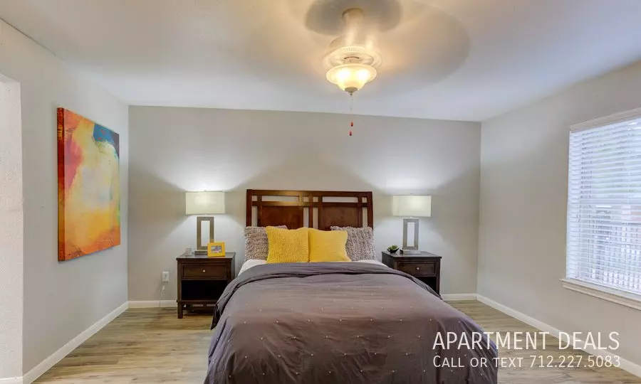 4006 Watonga Boulevard, Houston, TX 77092 photo 4