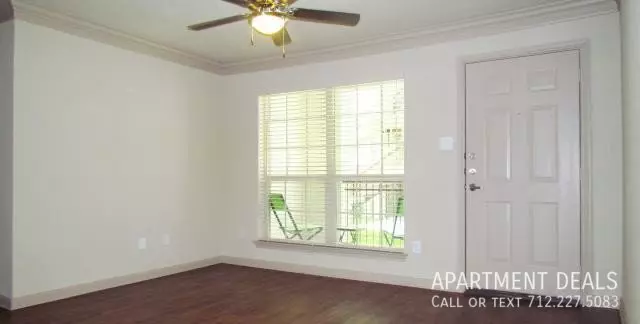 4007 Corder Street, Houston, TX 77021 photo 2