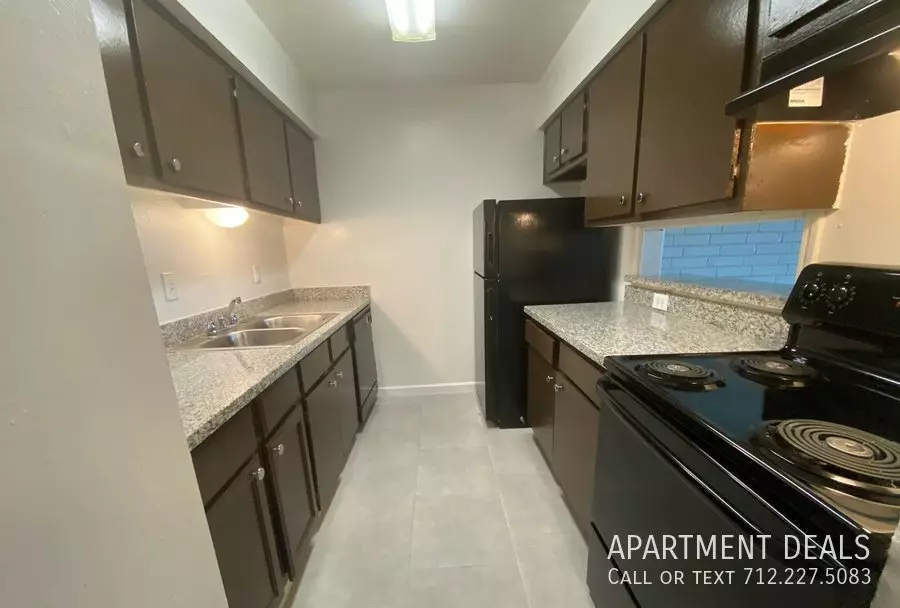 4024 West Bellfort Avenue, Houston, TX 77025 photo 3