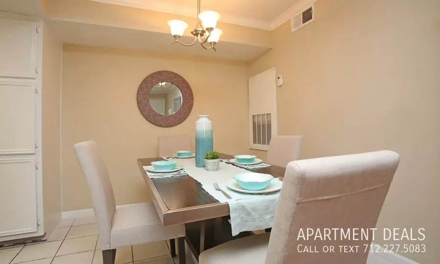 4040 Highway 6 South, Houston, TX 77082 photo 5