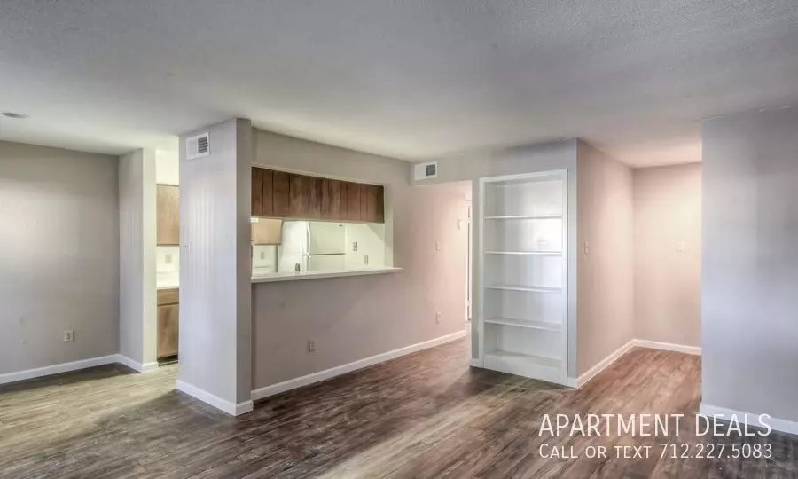 4046 Synott Road, Houston, TX 77082 photo 5