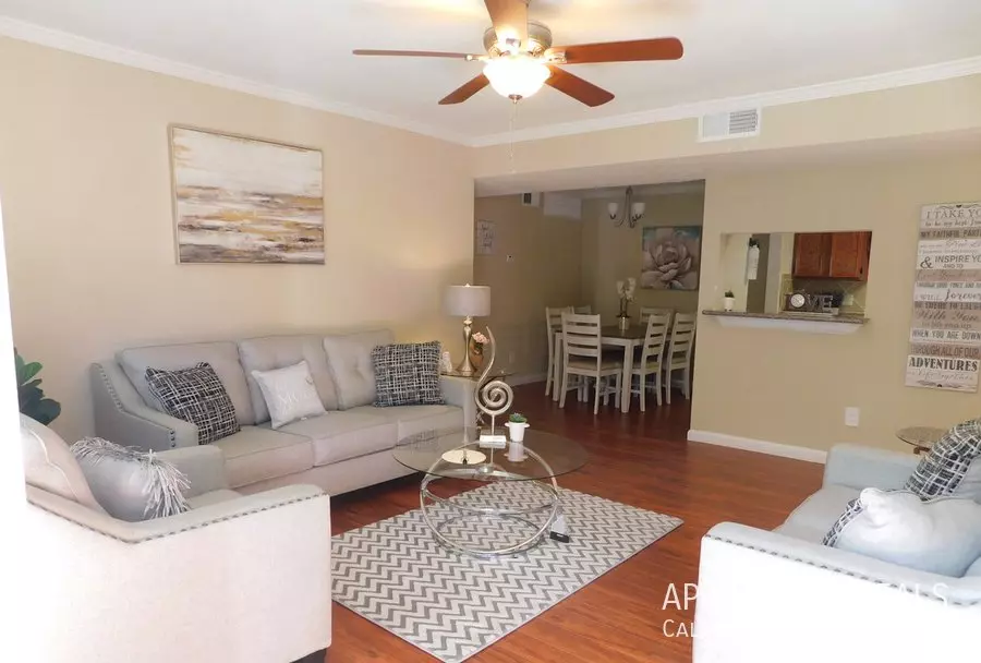 411 Rodeo Square Drive, Houston, TX 77072 photo 2