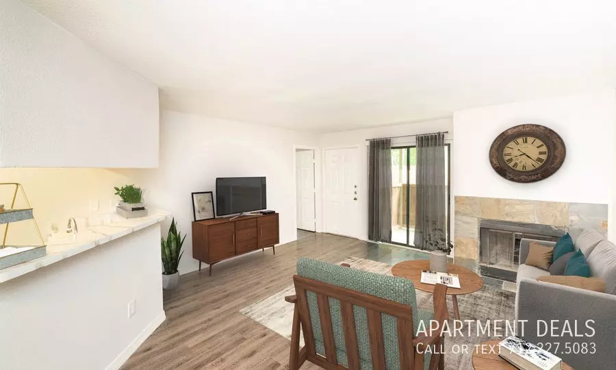 413 Greens Road, Houston, TX 77060 photo 2