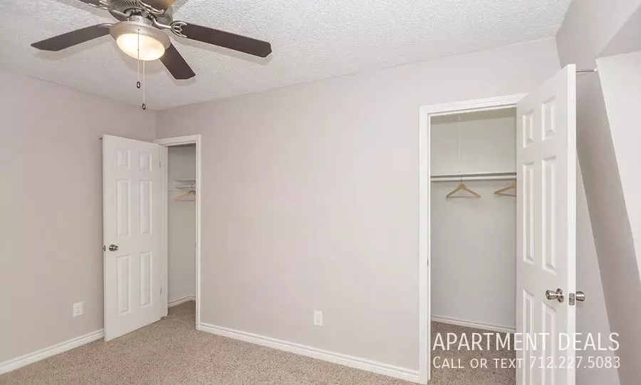 415 Silber Road, Houston, TX 77024 photo 3