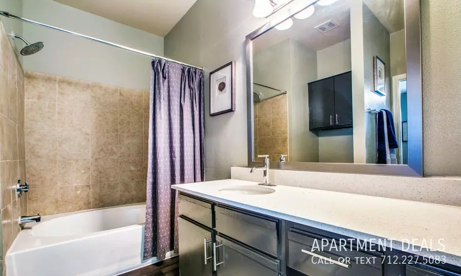 4206 Cypress Creek Parkway, Houston, TX 77068 photo 2