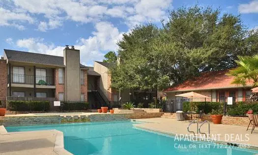 423 West Tidwell Road, Houston, TX 77091 photo 2